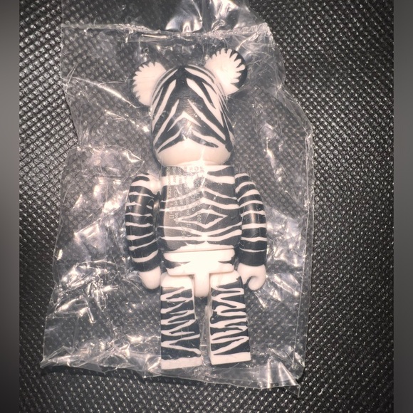 Medicom Bearbrick Series 3 S3 "Animal" Be@rbrick From 2002 - Picture 2 of 2